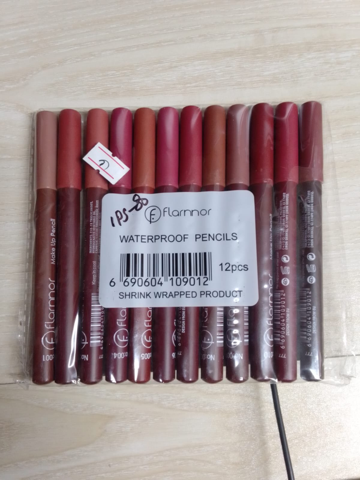 Waterproof Pencils Lipsticks Multi Colur - https://www.upokar24.com