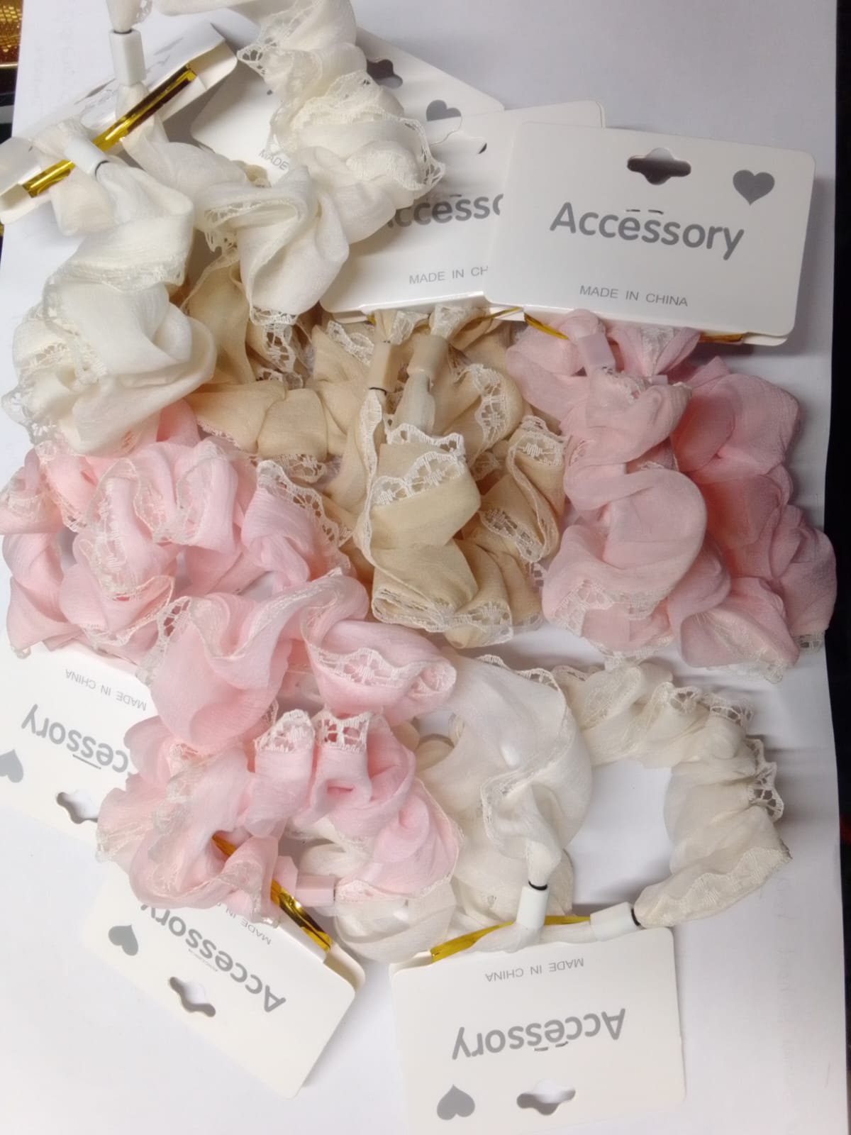 Hair Band For Girls and Women ( মেয়ে এবং মহিলাদের মাথার চুলের ব্যান্ড ) - https://www.upokar24.com